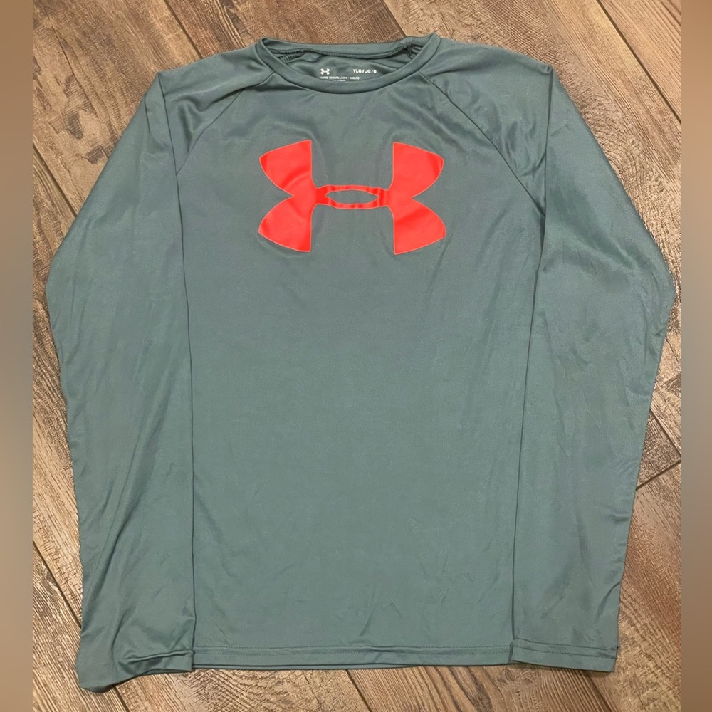 Under Armour long sleeve